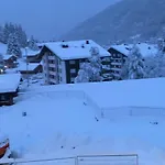Everest * Morgins